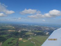 Nordsee 2017 (148)  sdlich von Wilhelmshafen, Flugplatz Wilhelmshafen mit Blick auf den Jadebusen